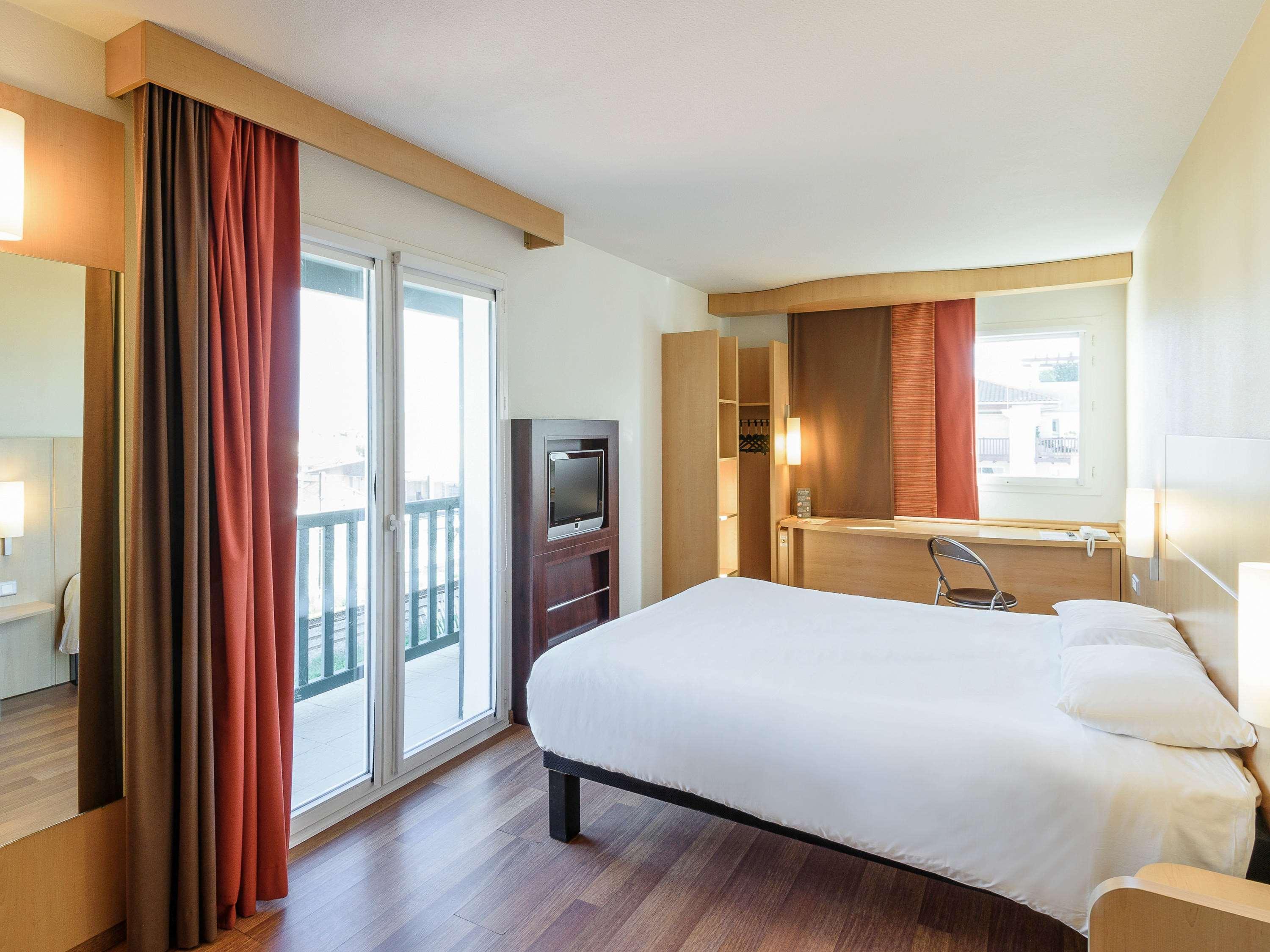 Ibis Budget Ciboure St-Jean-Luz Экстерьер фото